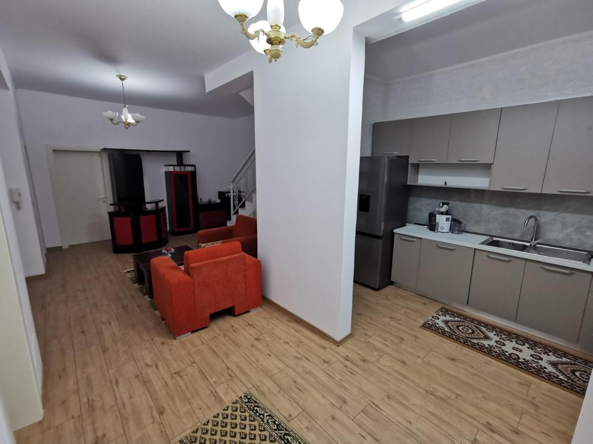 Bujtina Valgent Bed & Breakfast Berat Ngoại thất bức ảnh