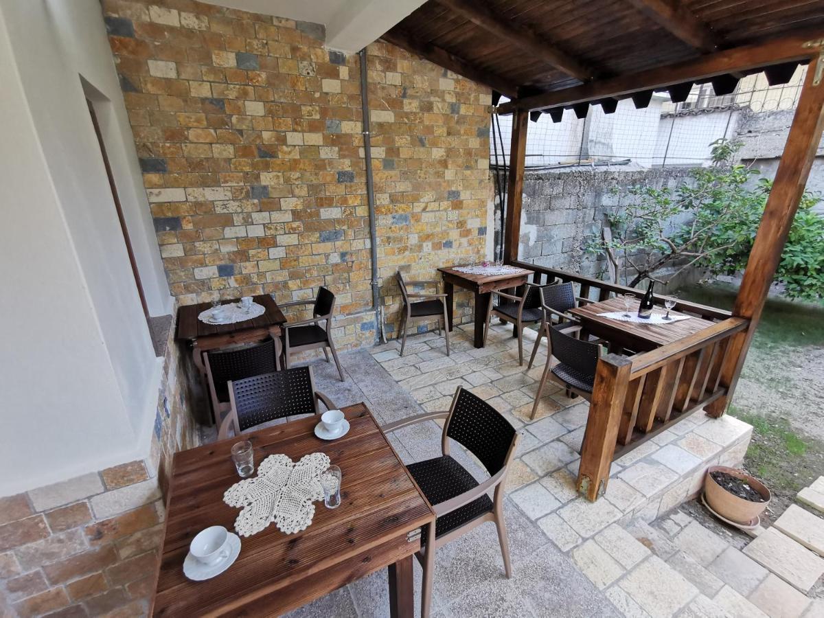 Bujtina Valgent Bed & Breakfast Berat Ngoại thất bức ảnh