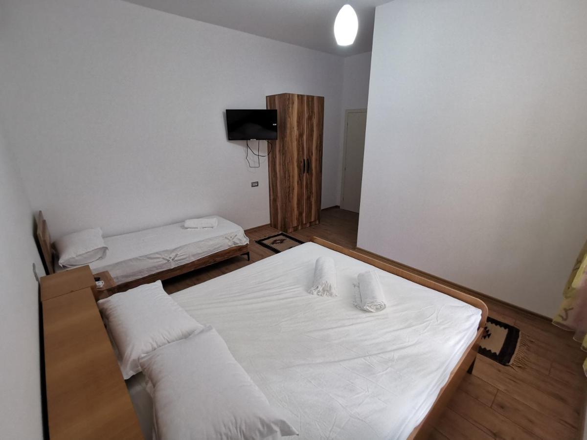 Bujtina Valgent Bed & Breakfast Berat Ngoại thất bức ảnh